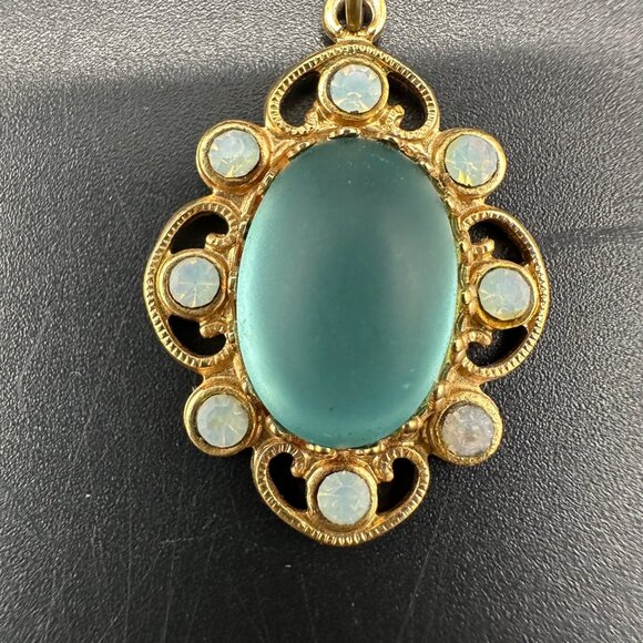 Vintage Moon Glow Necklace Victorian Style Turquoise Gold Tone Pendant Retro - Picture 5 of 8
